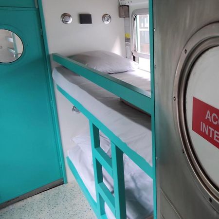 Camping Insolite Le Haut Village 圣米歇尔-谢夫谢夫 外观 照片