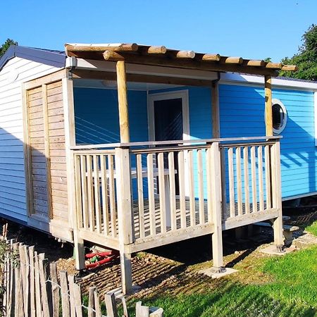 Camping Insolite Le Haut Village 圣米歇尔-谢夫谢夫 外观 照片