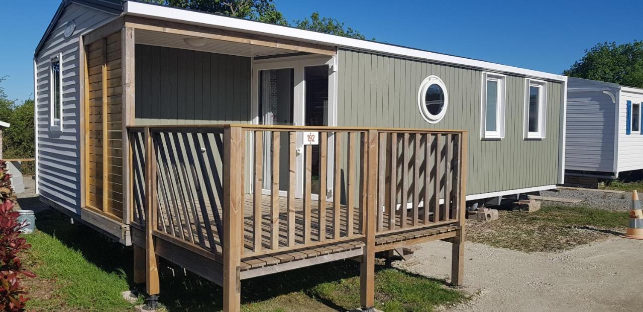 Camping Insolite Le Haut Village 圣米歇尔-谢夫谢夫 外观 照片